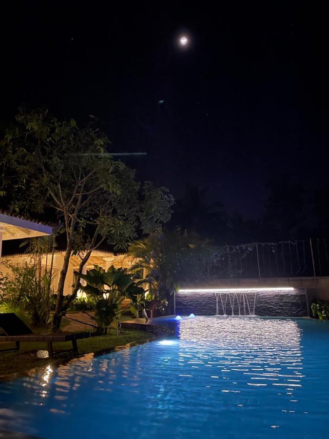Claire Villa By Younger Villas & Resorts Ahangama Esterno foto