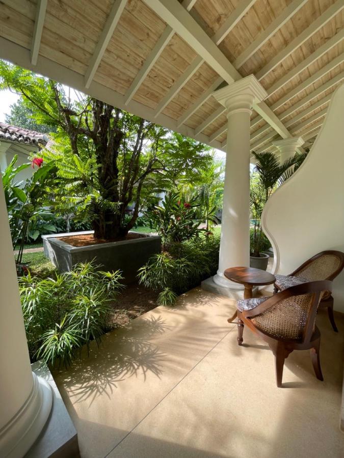 Claire Villa By Younger Villas & Resorts Ahangama Esterno foto
