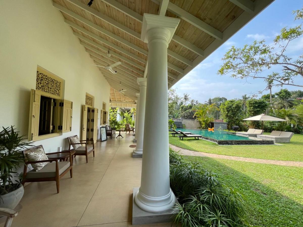 Claire Villa By Younger Villas & Resorts Ahangama Esterno foto