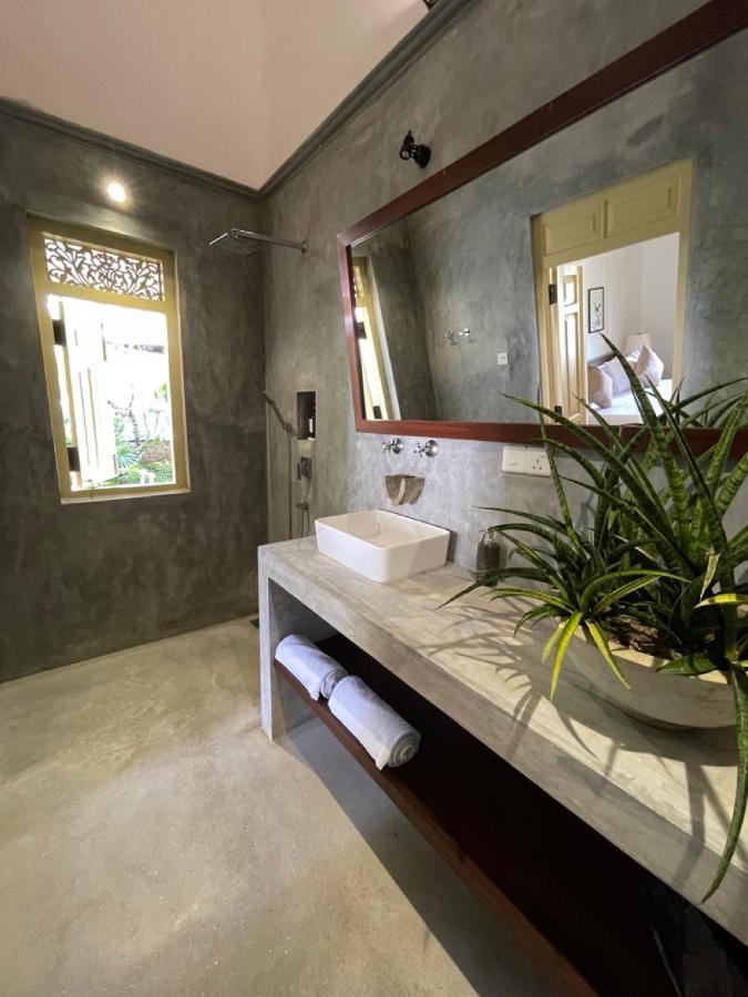 Claire Villa By Younger Villas & Resorts Ahangama Esterno foto